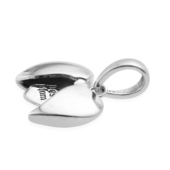 Best Mom Pendant Necklace - Picture 2 of 3